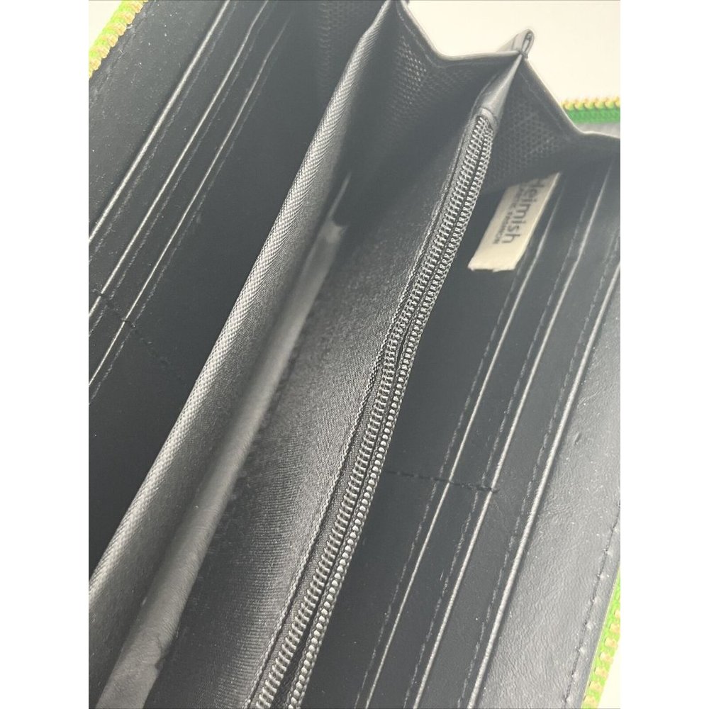 womens wallet Green and White floral & Pineapples by Heimish Atlantic Fashion. - Picture 5 of 11